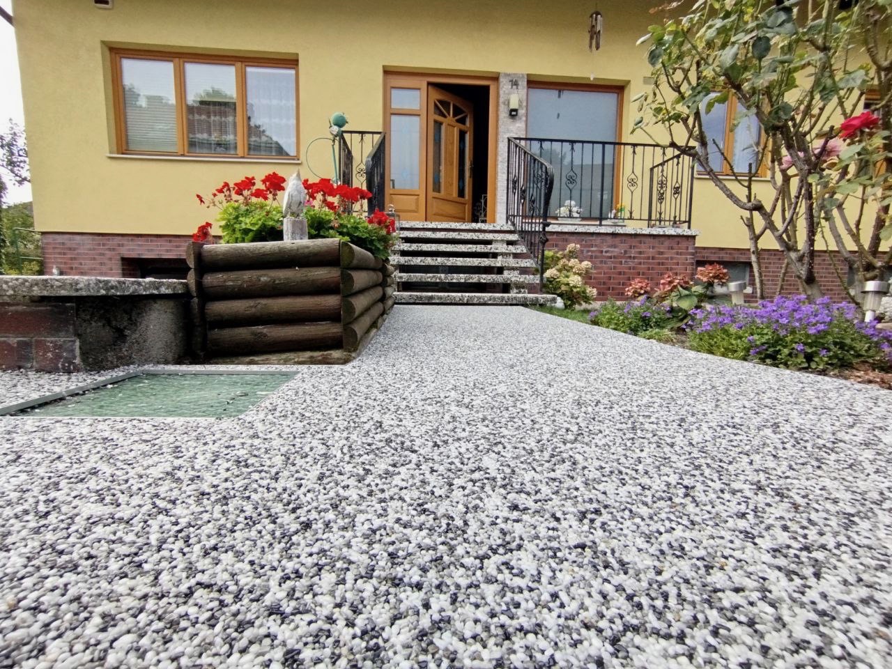 Hochwertiger Steinteppich in der Schweiz – langlebiger und moderner Bodenbelag von BRI Renovation